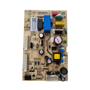 Placa Eletrônica Principal Original Midea para Geladeira Frost Free 347 Litros, Bivolt. Placa de Potência (PCB) com código 17131000016265, responsável por controlar o compressor, degelo e temperatura do refrigerador. Peça de reposição genuína para Midea.